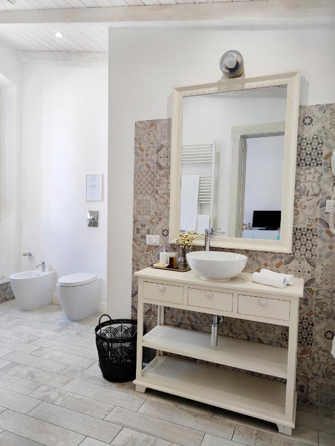 Hibiscus Comfort Stay Quartu SantʼElena Exterior foto